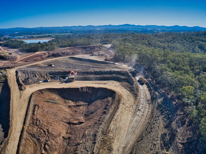 Construction contractor services